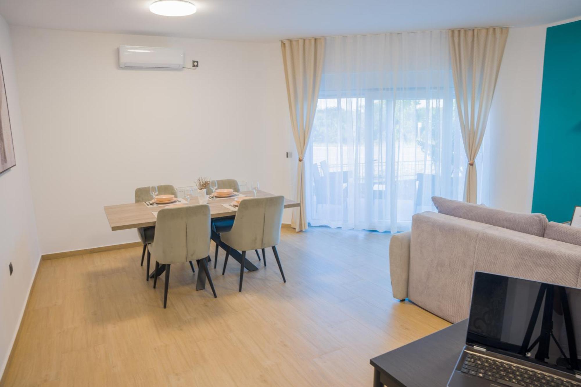 Apartmani Toni Drnis Exterior photo