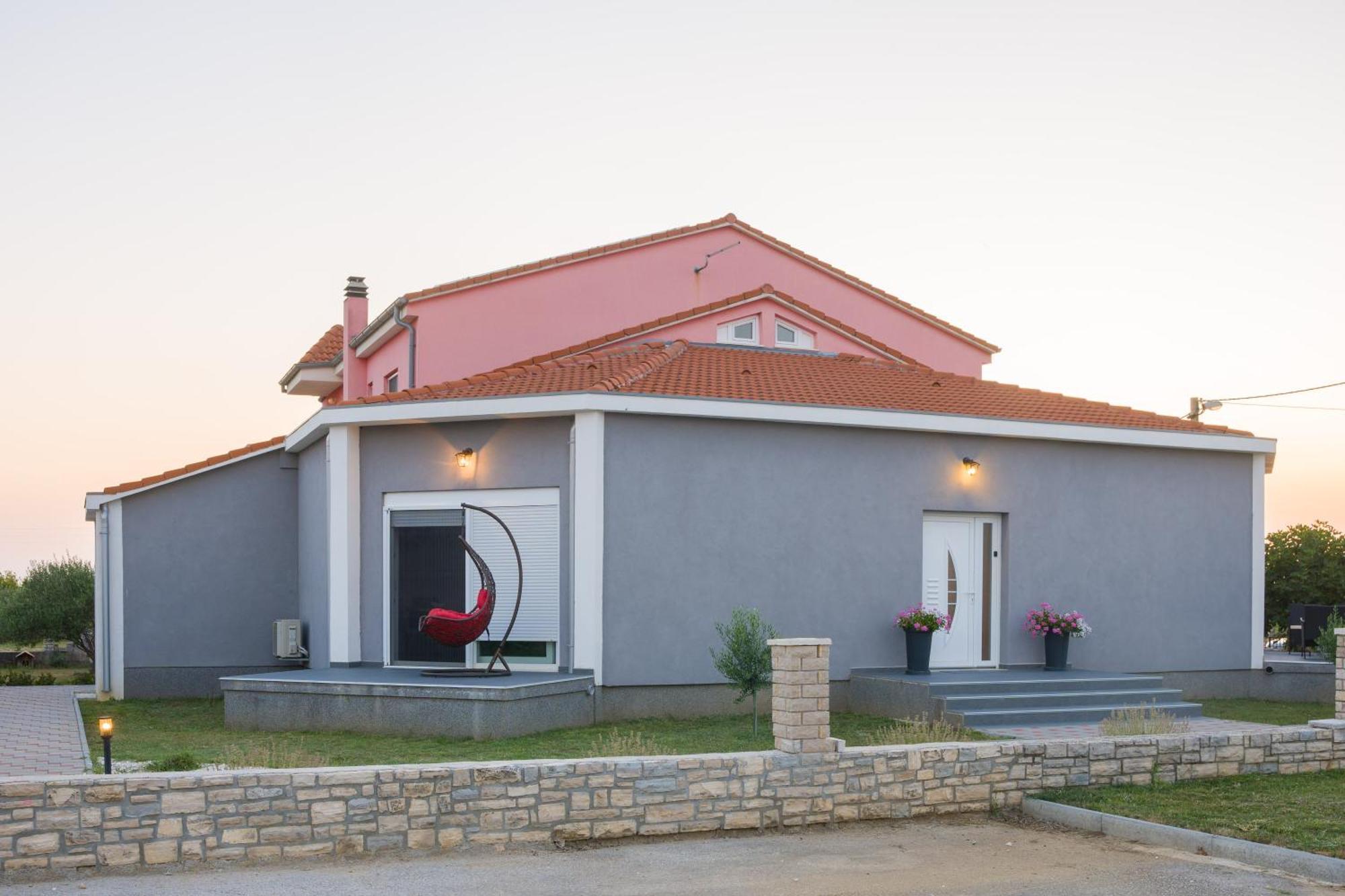 Apartmani Toni Drnis Exterior photo